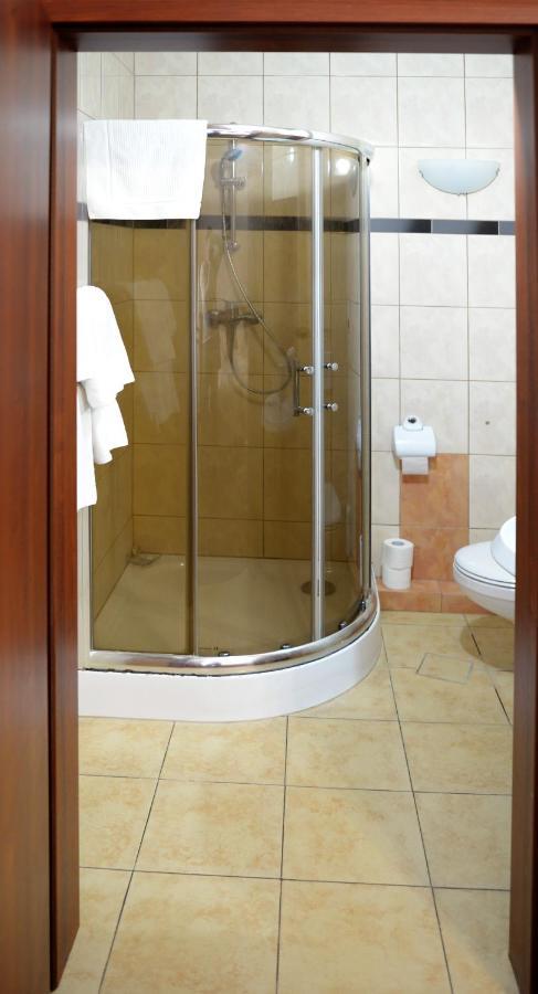 Gosciniec Czarci Mlyn Bed and Breakfast Będzin Εξωτερικό φωτογραφία
