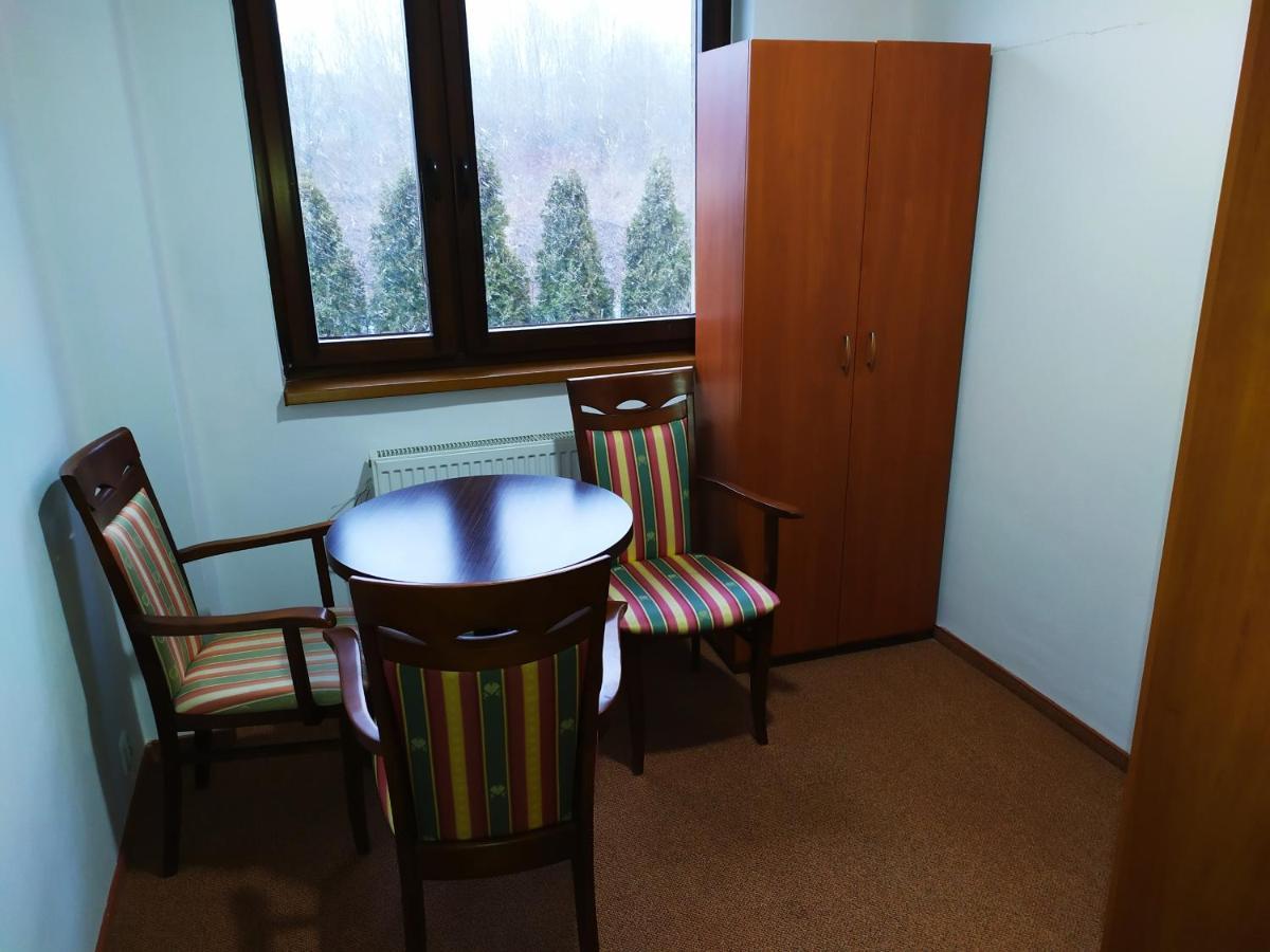 Gosciniec Czarci Mlyn Bed and Breakfast Będzin Εξωτερικό φωτογραφία